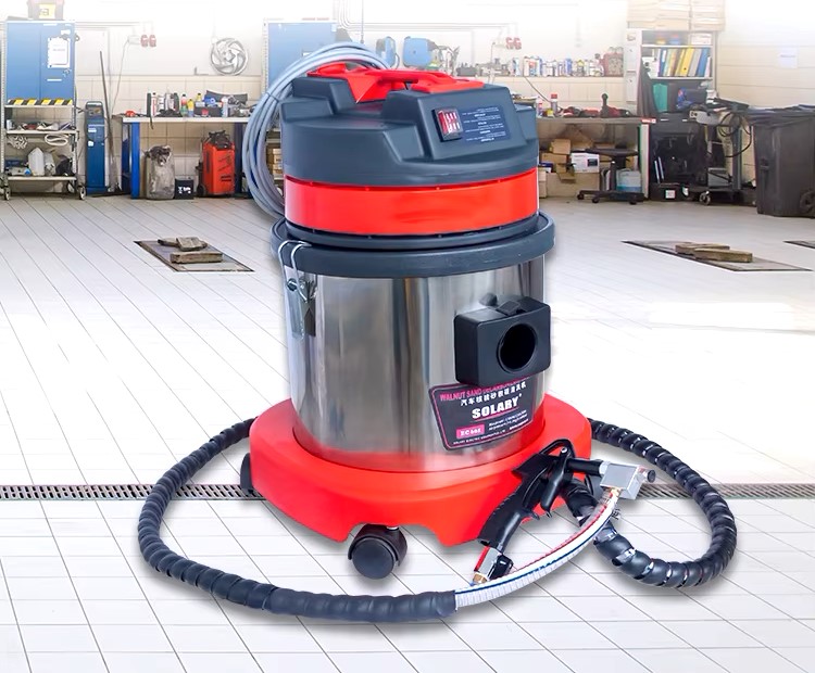 MÁY LÀM SẠCH BUỒNG ĐỐT Ô TÔ BẰNG HẠT ÓC CHÓ 