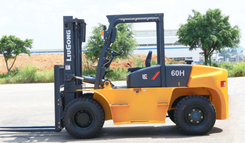 Xe nâng Diesel CLG2060H